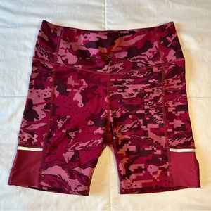 UNDER ARMOR | Pink Pixel Bike Shorts | Size: M